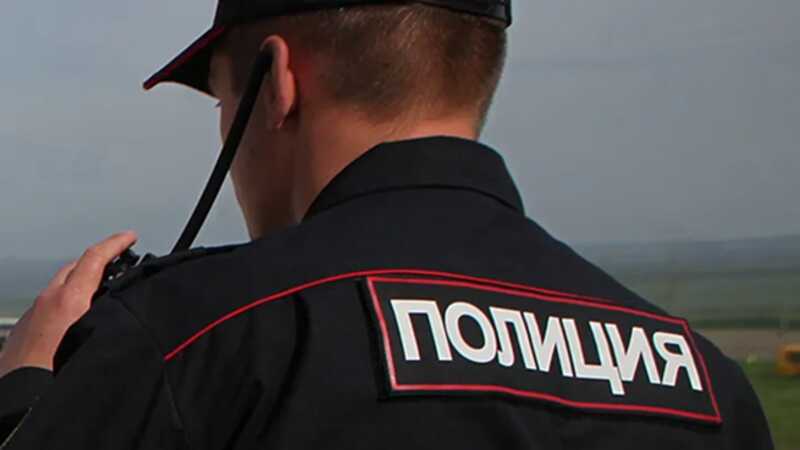 Московского полицейского, занимающегося рэпом, уволили за песни о его службе