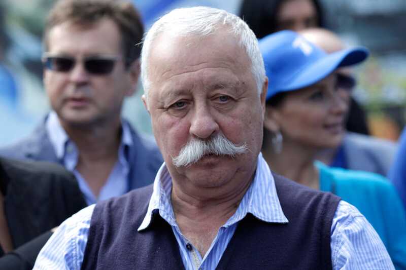 Леонид Якубович поделился, как однажды чуть не покинул "Поле чудес" из-за неудачного выпуска