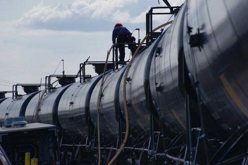 Объемы экспорта российской нефти продолжают снижаться