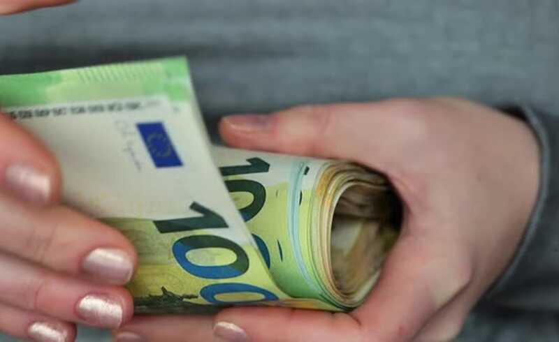 В Германии договорились о сокращении выплат для беженцев из Украины