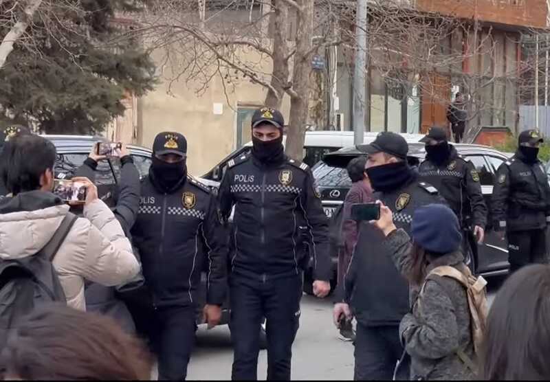 Власти Азербайджана усиливают репрессии против независимых СМИ и гражданского общества