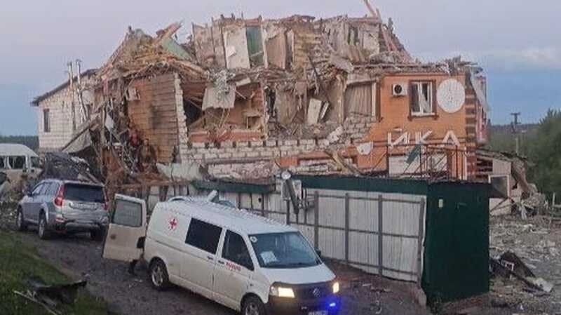ВСУ нанесли ракетный удар по гостинице в Рыльске