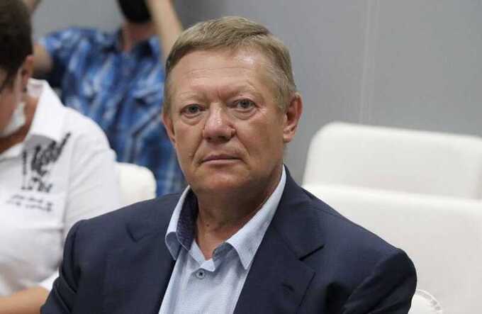 Власти Саратовской области пытаются вернуть земли и здания обанкротившегося аэропорта